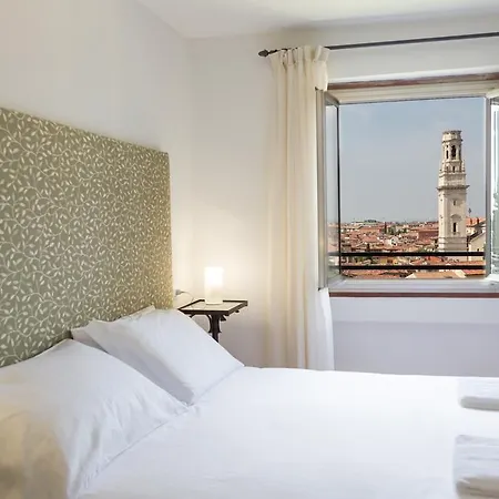 Casa Corvina Apartment